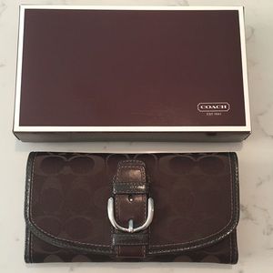 Coach trifold wallet and checkbook holder